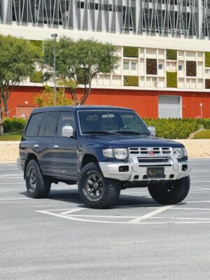 MITSUBISHI PAJERO GLS